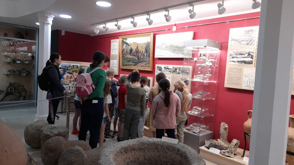 Подробнее о статье Экскурсия в Геленджикский историко-краеведческий музей