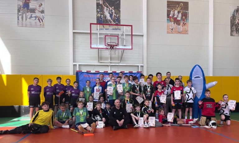 Подробнее о статье Соревнования по флорболу!