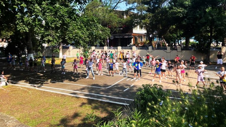 Подробнее о статье «Забавные эстафеты»