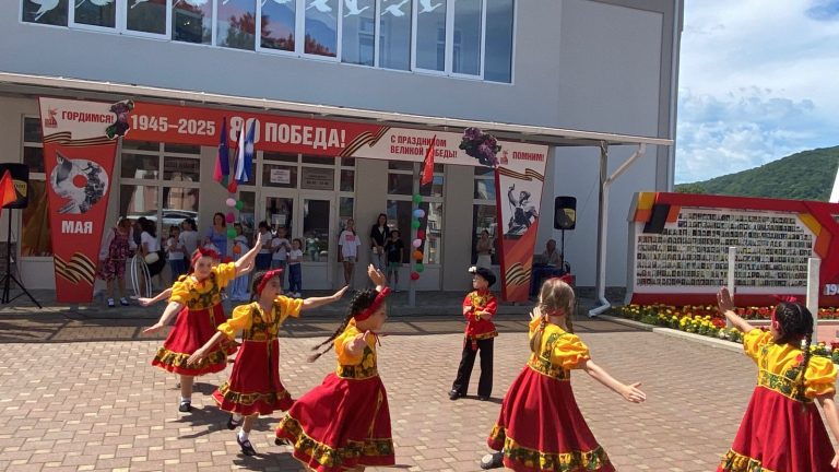 Подробнее о статье «Творческий подарок к Дню защиты детей от ‘Сударушки'»